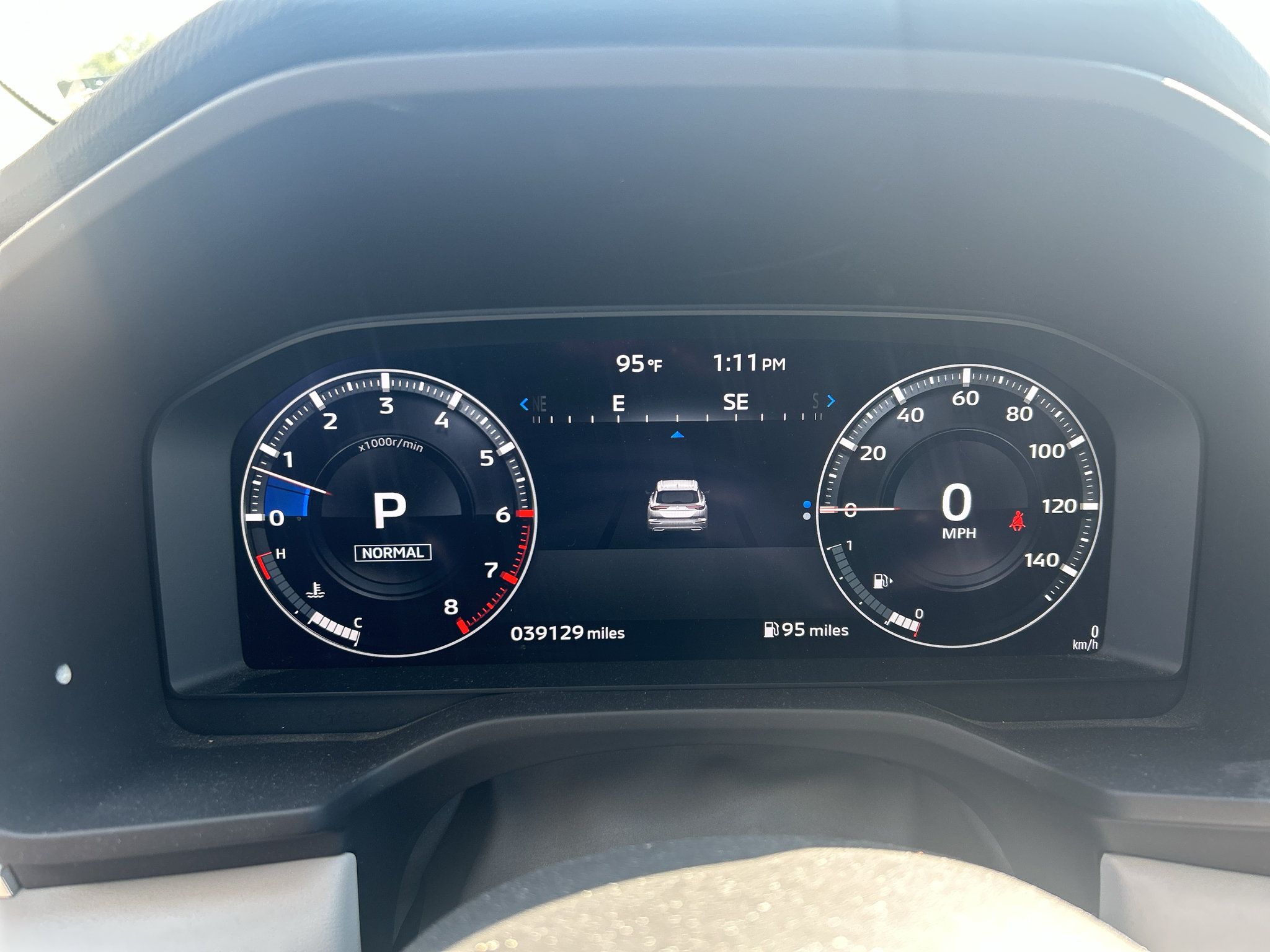 Used 2023 Mitsubishi Outlander SEL AWD/4WD image 13