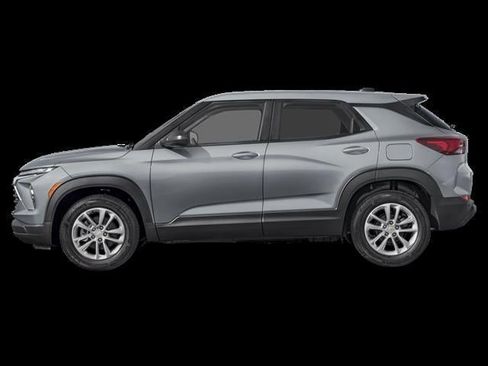 Used 2026 Chevrolet TrailBlazer LS image 3