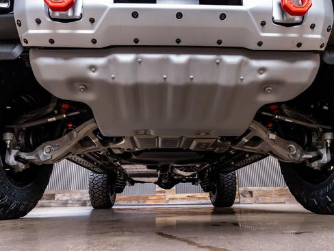 Used 2025 Ford Bronco Raptor AWD/4WD image 7