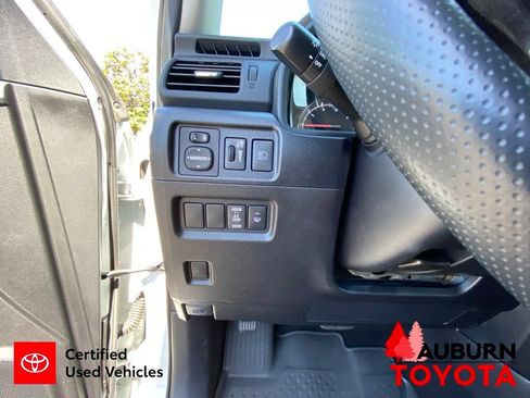 Certified 2024 Toyota 4Runner TRD Off-Road Premium w/ Moonroof Package AWD/4WD image 39