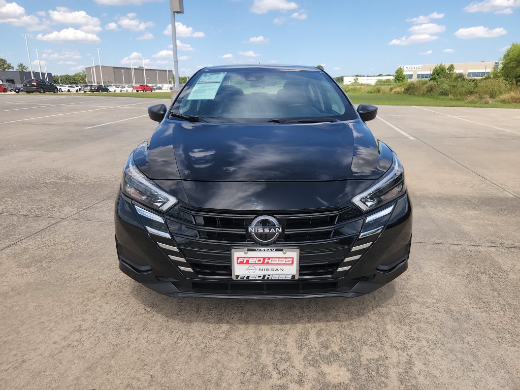 Certified 2025 Nissan Versa S w/ Trunk Package FWD image 11
