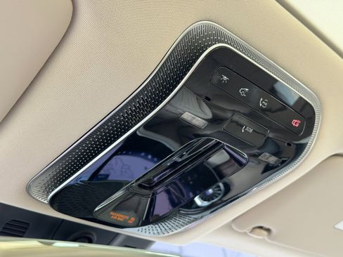 Used 2023 Mercedes-Benz EQS 580 4MATIC Sedan image 36