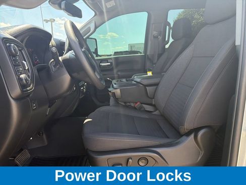 Used 2024 Chevrolet Silverado 2500 Custom w/ Custom Value Package AWD/4WD image 18