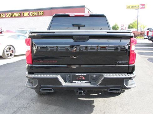 Used 2021 Chevrolet Silverado 1500 RST w/ Redline Edition AWD/4WD image 7