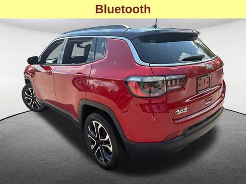 Used 2023 Jeep Compass Limited AWD/4WD image 10