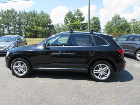 Used 2016 Audi Q5 2.0T Premium Plus w/ Technology Package AWD/4WD image 8