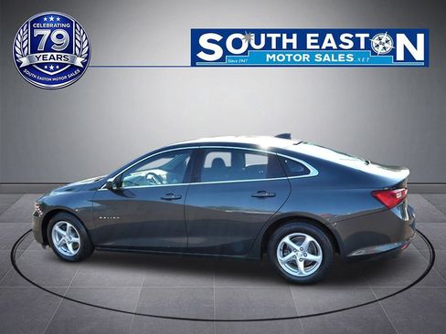 Used 2017 Chevrolet Malibu LS FWD image 8