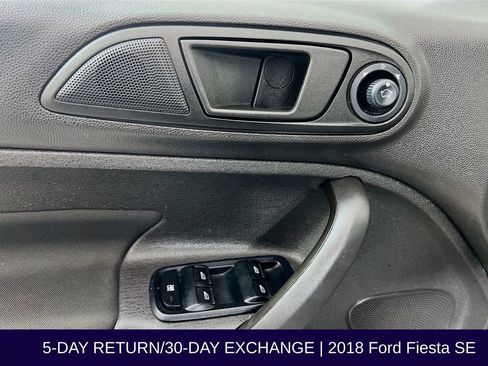 Used 2018 Ford Fiesta SE image 22