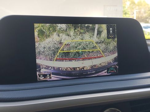 Certified 2022 Lexus RX 350 FWD w/ Premium Package image 28