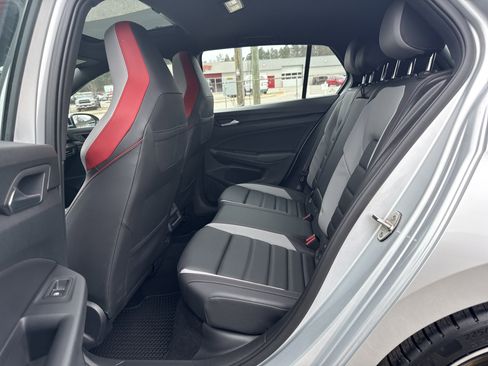 Used 2022 Volkswagen GTI SE image 25