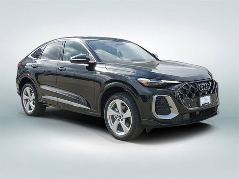 New 2025 Audi Q5 Premium Plus image 2