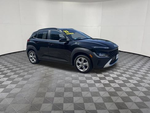 Used 2022 Hyundai Kona SEL AWD/4WD image 3