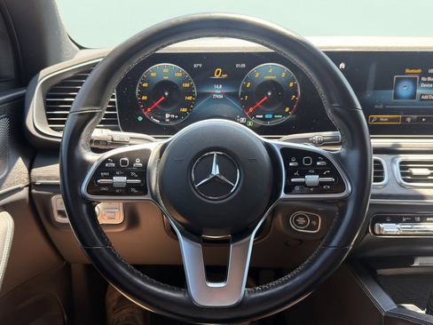 Used 2023 Mercedes-Benz GLE 450 4MATIC w/ Premium Package image 57