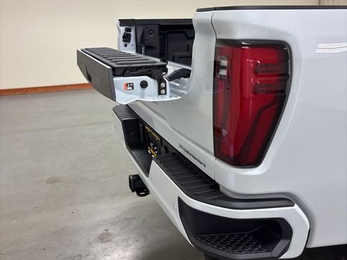 New 2026 GMC Sierra 2500 Denali w/ Denali Reserve Package image 31