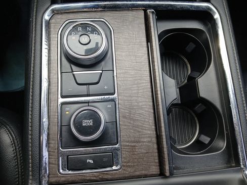 Used 2020 Ford Expedition Max Limited AWD/4WD image 34