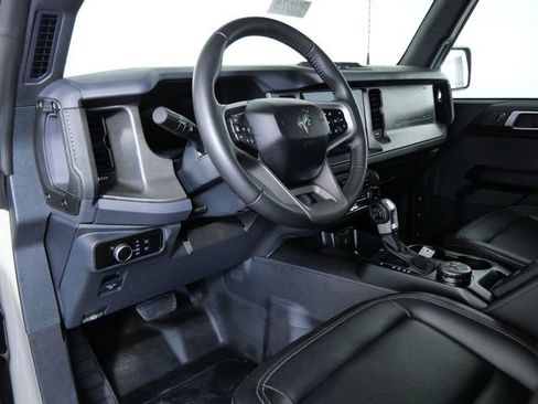 Used 2025 Ford Bronco Big Bend AWD/4WD image 17