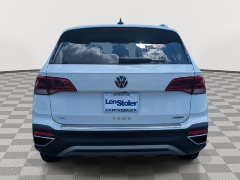 Used 2022 Volkswagen Taos SE AWD/4WD image 4