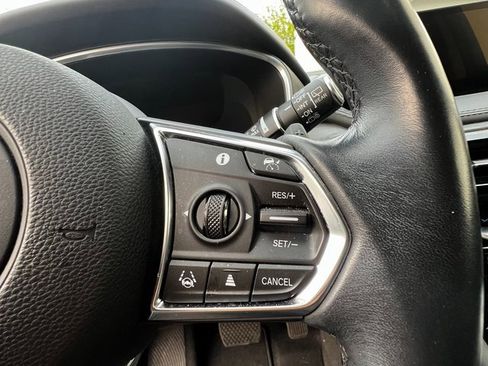 Used 2023 Acura MDX SH-AWD w/ Advance Package image 23