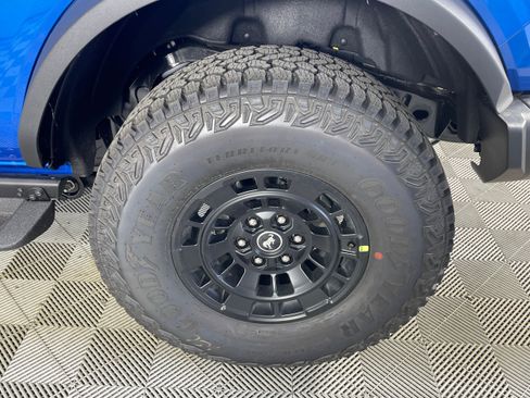 New 2026 Ford Bronco Badlands AWD/4WD image 16