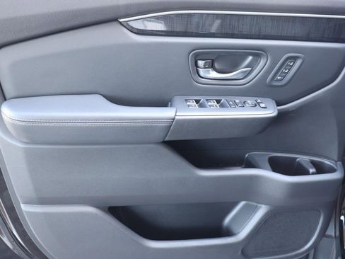 Used 2023 Honda Pilot Elite image 25