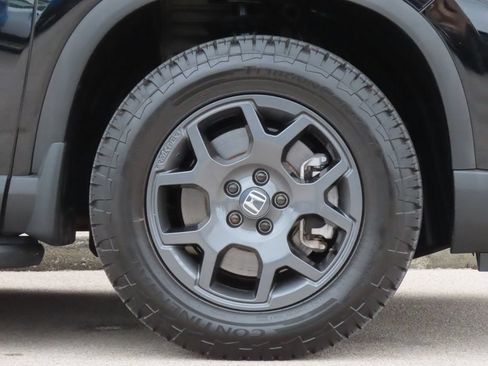 Used 2024 Honda Pilot TrailSport image 16