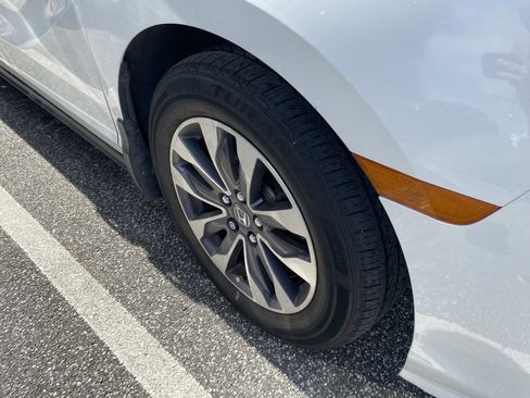 Used 2022 Honda Odyssey EX-L image 7