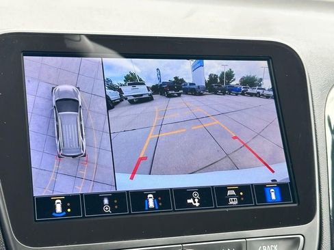 Used 2024 Chevrolet Equinox RS FWD image 11