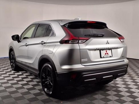 New 2025 Mitsubishi Eclipse Cross LE image 5