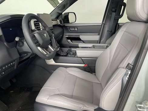 Used 2026 Toyota Tundra Limited AWD/4WD image 2