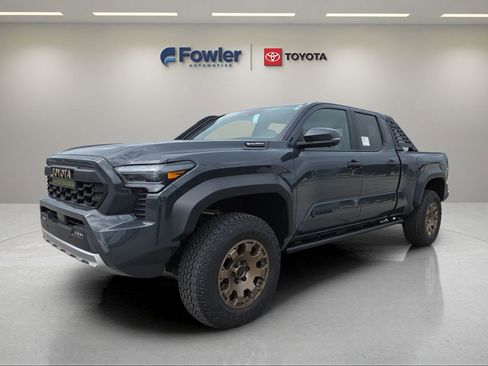 New 2026 Toyota Tacoma 4x4 Double Cab Hybrid image 3