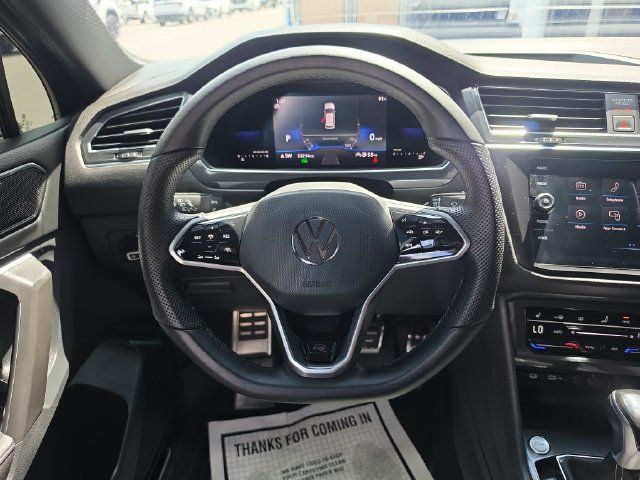 Used 2022 Volkswagen Tiguan SE R-Line FWD image 12