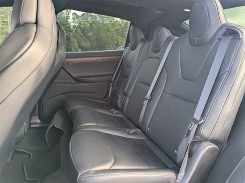 Used 2019 Tesla Model X 100D image 12
