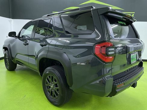 Used 2026 Toyota 4Runner SR5 image 7