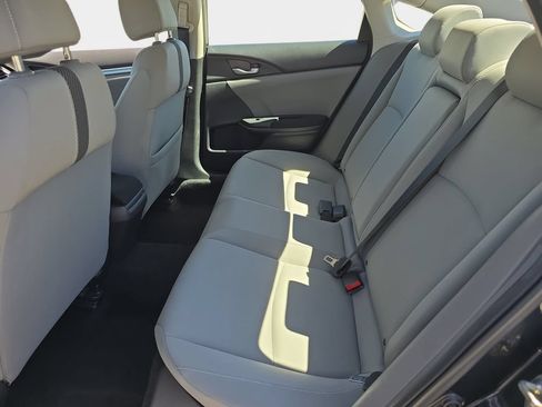 Used 2017 Honda Civic EX image 16