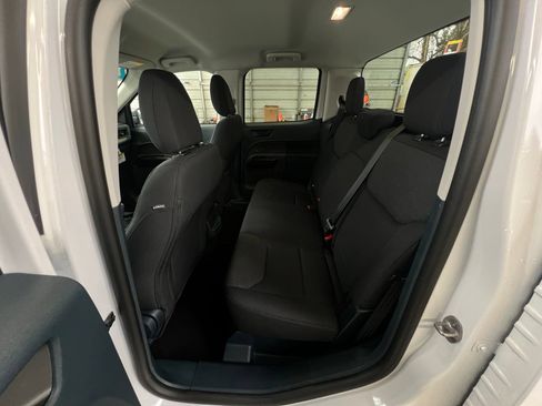 Used 2025 Ford Maverick XL w/ Equipment Group 101A AWD/4WD image 19