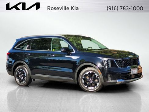 Certified 2024 Kia Sorento S w/ Panoramic Sunroof Package FWD image 1