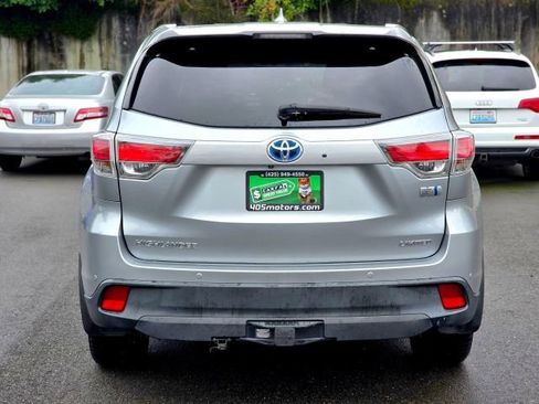 Used 2016 Toyota Highlander Limited Platinum image 6