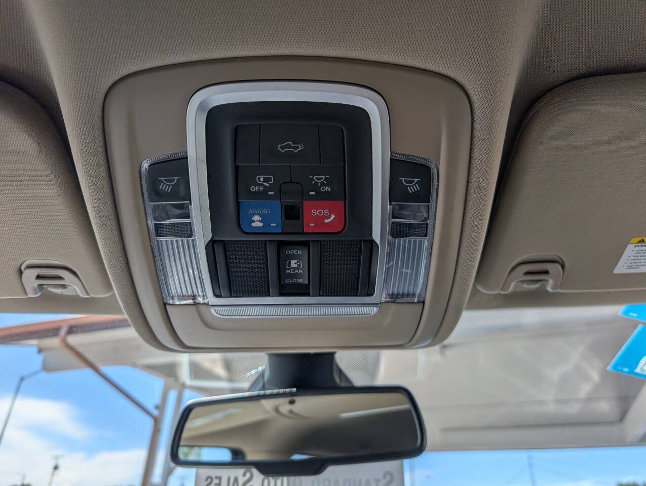 Used 2020 RAM 1500 Laramie AWD/4WD image 30