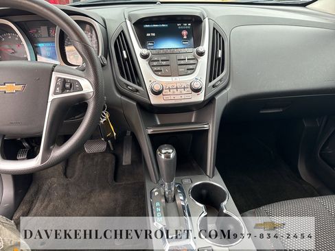 Used 2017 Chevrolet Equinox LT image 13