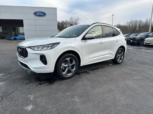 Used 2024 Ford Escape ST-Line Select image 1