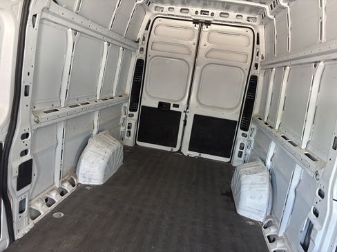 Used 2023 RAM ProMaster 3500 w/ Lane Management Group image 3