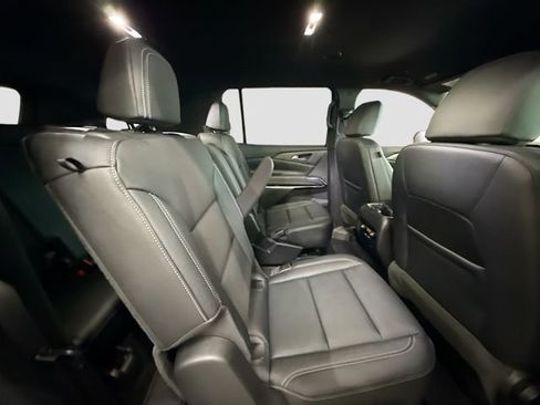 New 2026 Chevrolet Traverse LT w/ LPO, Floor Liner Package image 29