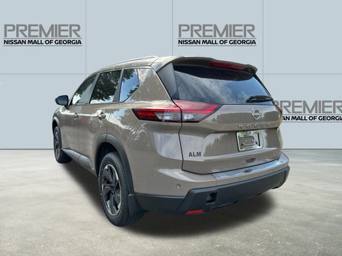 New 2025 Nissan Rogue SV w/ SV Premium Package image 7