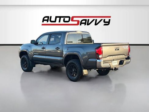 Used 2021 Toyota Tacoma SR5 image 5