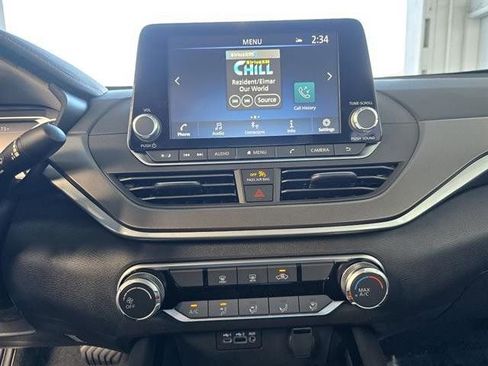 New 2025 Nissan Altima 2.5 SR image 6