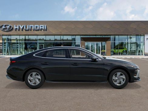 Used 2026 Hyundai Sonata SE FWD image 7