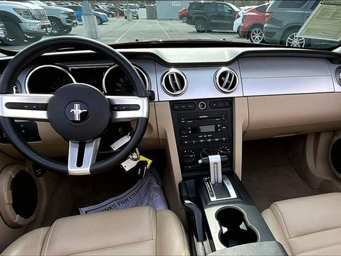 Used 2006 Ford Mustang GT Premium image 16