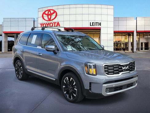 Used 2024 Kia Telluride SX image 3