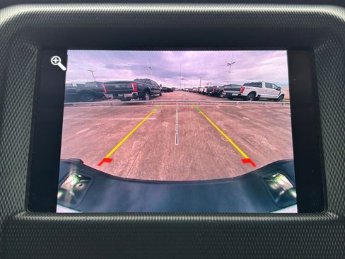 Used 2022 Jeep Gladiator Sport image 23