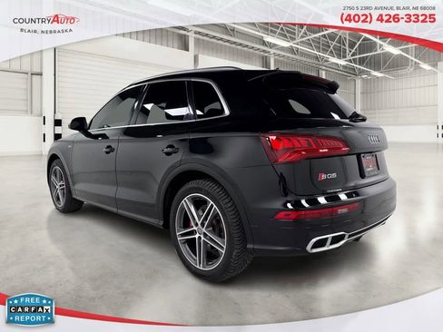Used 2018 Audi SQ5 Prestige w/ Prestige Package image 3